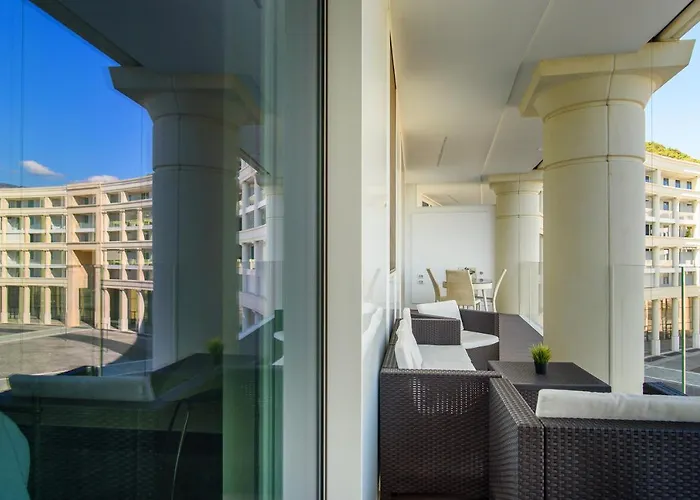 Διαμέρισμα Mareluna Crescent - Luxury Seafront Experience *