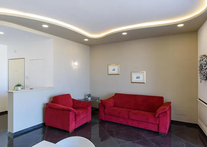 Mareluna Crescent - Luxury Seafront Experience Διαμέρισμα